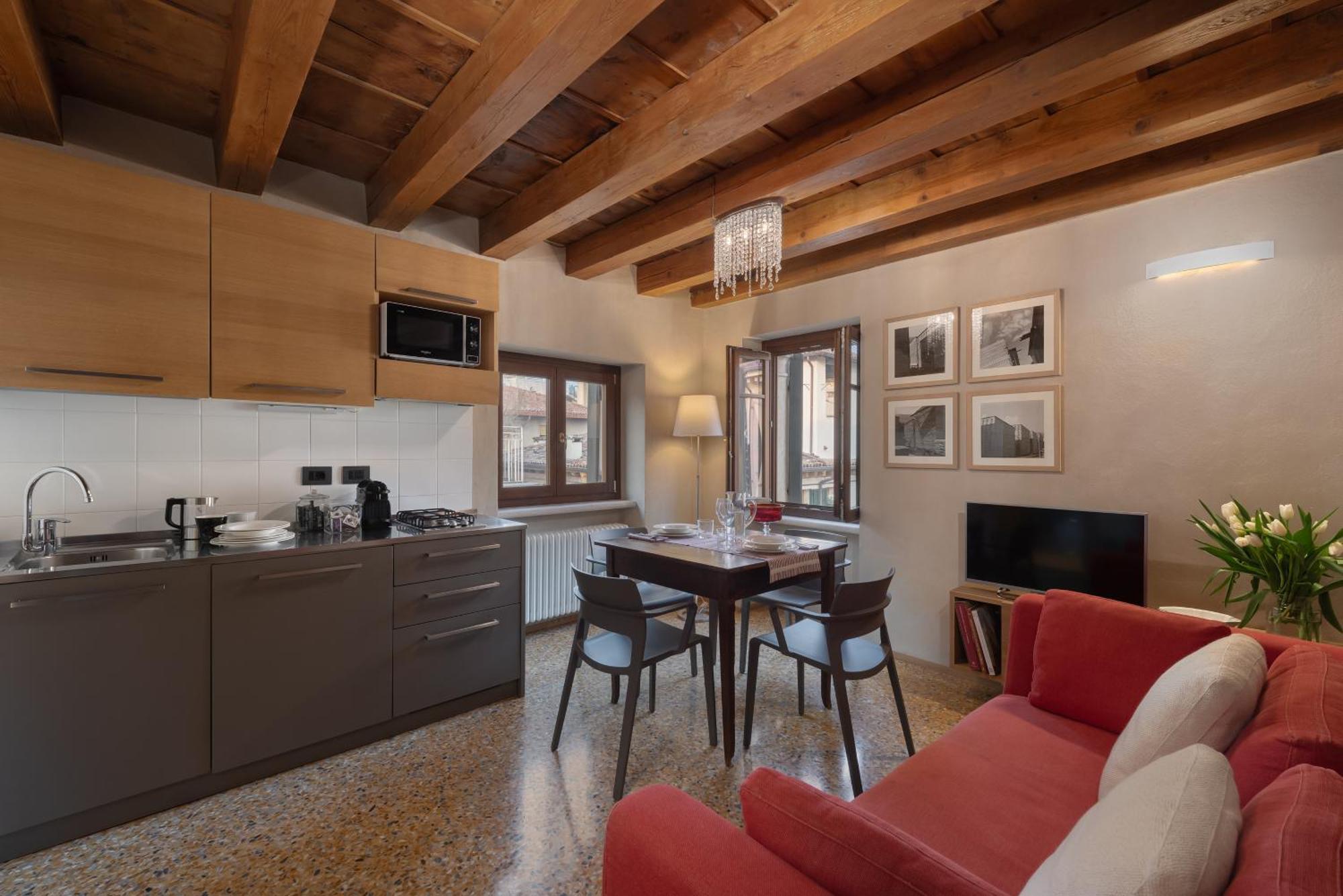 Residenza Roccamaggiore Verona Exterior foto