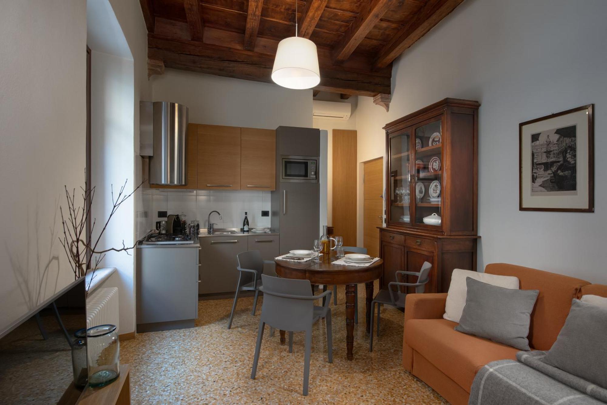 Residenza Roccamaggiore Verona Exterior foto